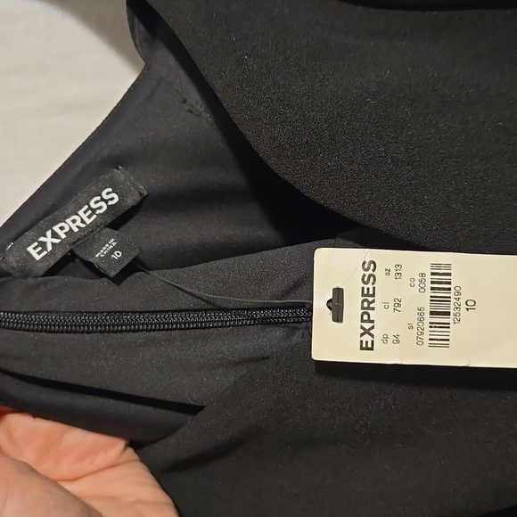 Express Size 10 Little black dress‎ NWT - Picture 2 of 2